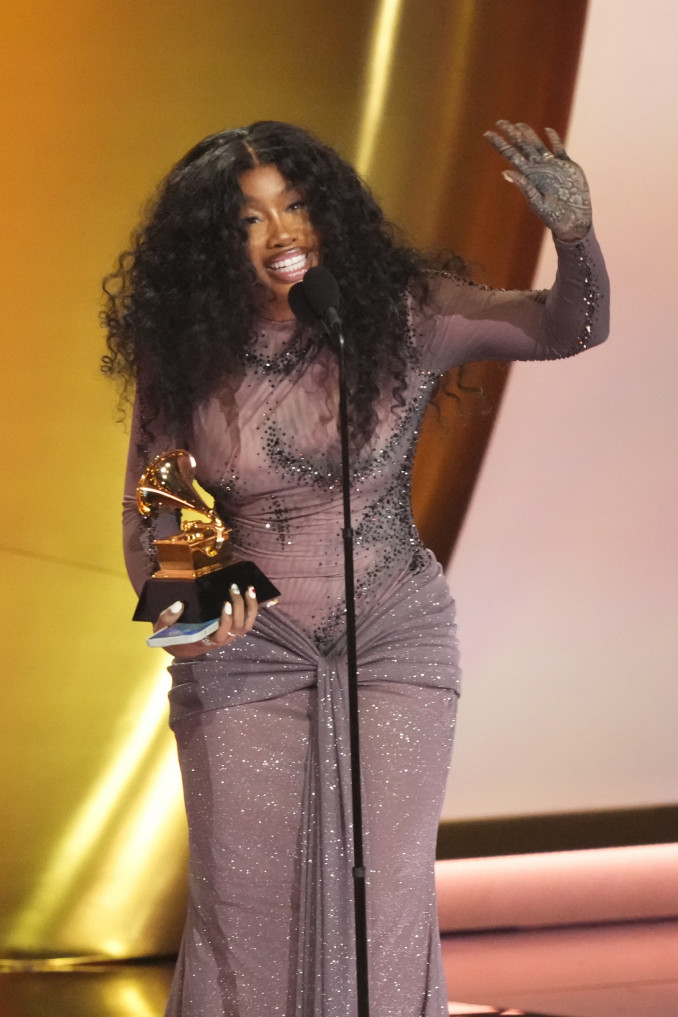 SZA  „Grammy“ apdovanojimuose