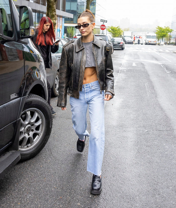 Hailey Bieber