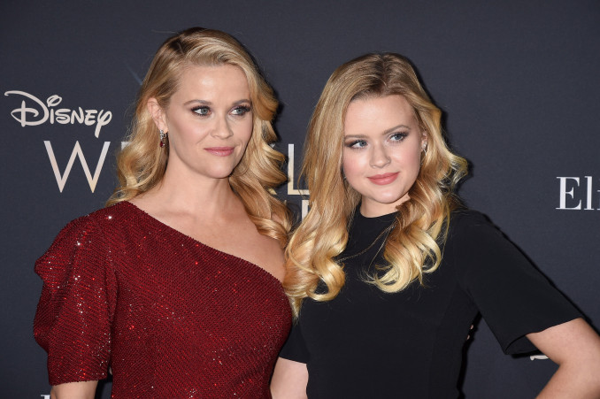 Reese Witherspoon, Ava Phillippe